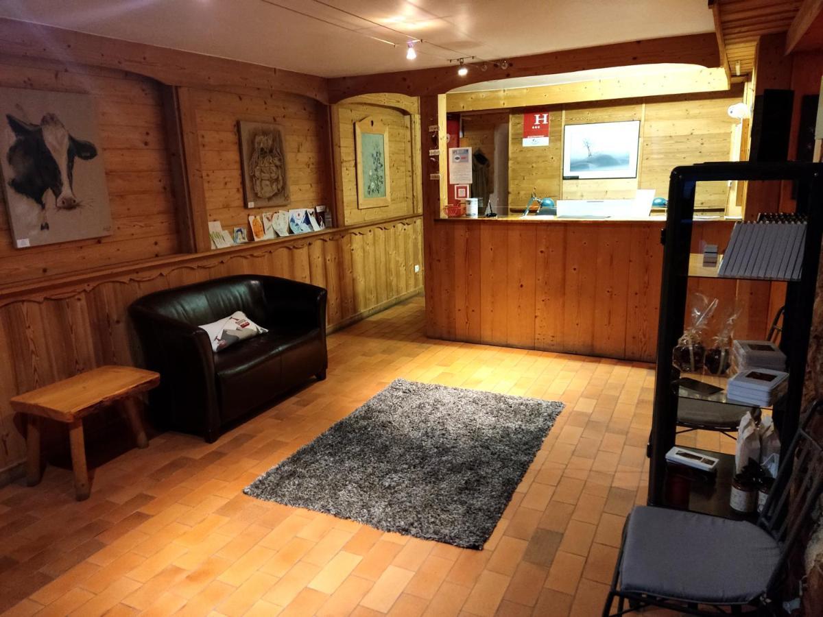 云杉小屋酒店 普拉洛尼昂-拉瓦努瓦斯 外观 照片